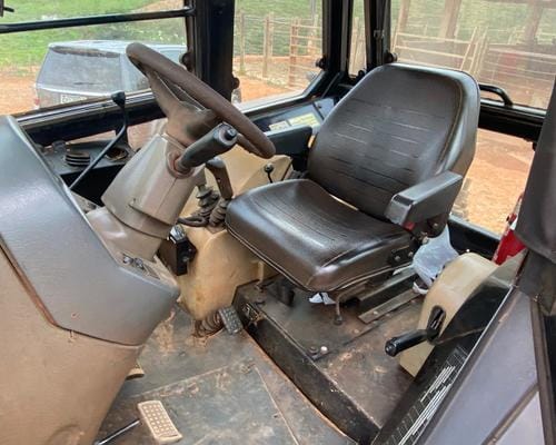 Trator Valtra BH165 14/14 - Imagem 4