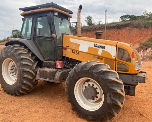 Trator Valtra BH165 14/14 - Imagem 6