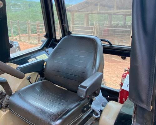 Trator Valtra BH165 14/14 - Imagem 8