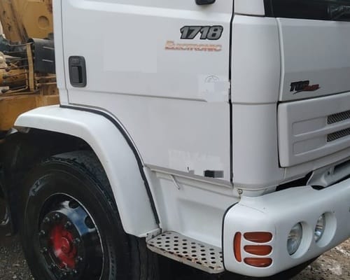 Caminhão Mercedes Benz Munck MB1718 10/10 - Imagem 6
