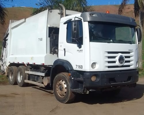 Caminhão Volkswagen Compactador de lixo VW 24260 18/18 - Imagem 1