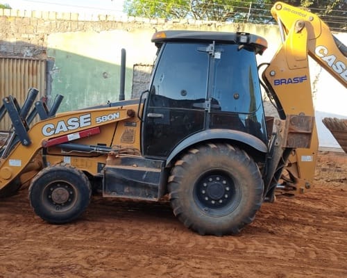 Retroescavadeira Case 580N 22/22 - Imagem 3