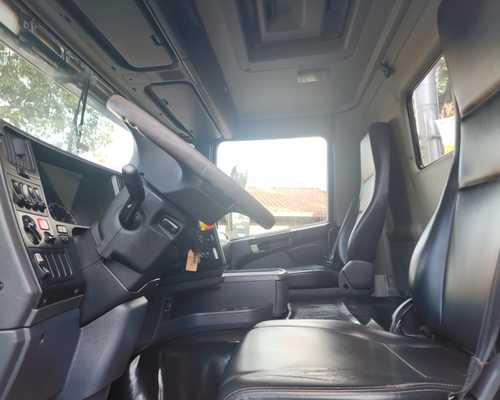 Caminhão Scania Caçamba G440 18/18 - Imagem 3