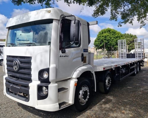 Caminhão Volkswagen Plataforma 24 250 12/12 - Imagem 4