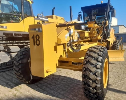 Motoniveladora Caterpillar 140K 19/19 - Imagem 3