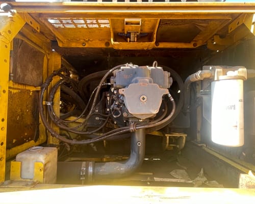 Escavadeira Komatsu PC350 20/17 - Imagem 8