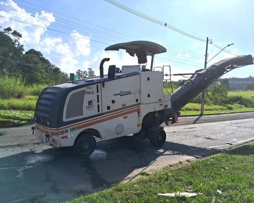 Fresadora de Asfalto Wirtgen W100 11/11 - Imagem 4