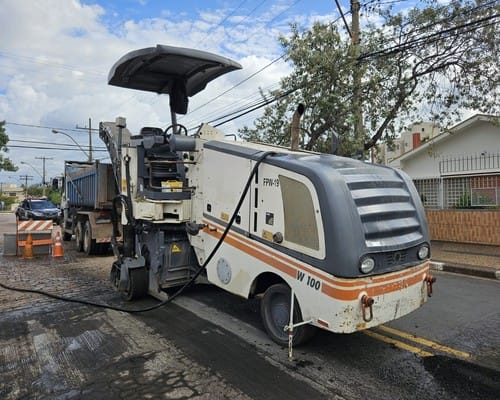 Fresadora de Asfalto Wirtgen W100 11/11 - Imagem 6