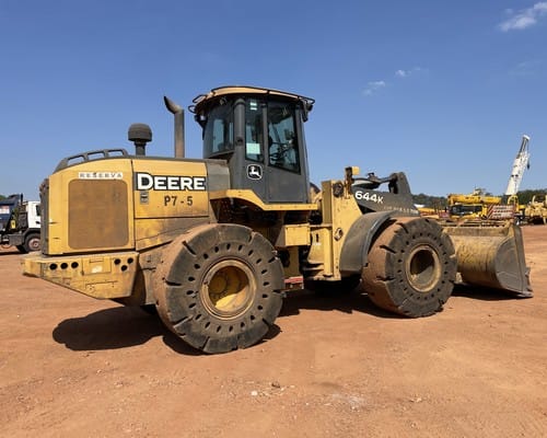 Pá carregadeira  John Deere 644K 16/16 - Imagem 3