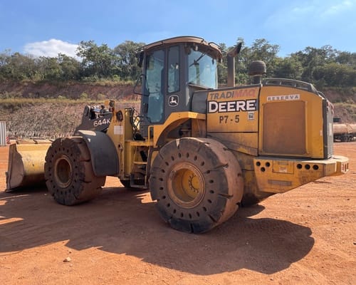 Pá carregadeira  John Deere 644K 16/16 - Imagem 4