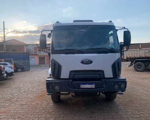 Caminhão Ford Cargo2628 12/12 - Imagem 4