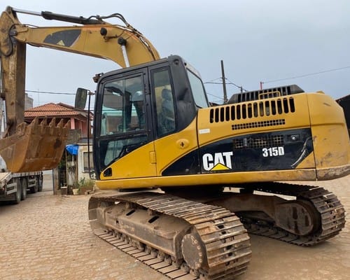 Escavadeira Caterpillar 315D 09/09 - Imagem 2