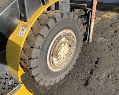 Empilhadeira Yale GLP 050VX 18/18 - Imagem 16