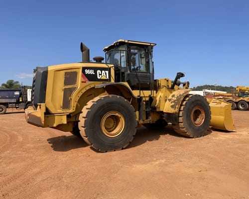 Pá carregadeira  Caterpillar  966L 18/18 - Imagem 3