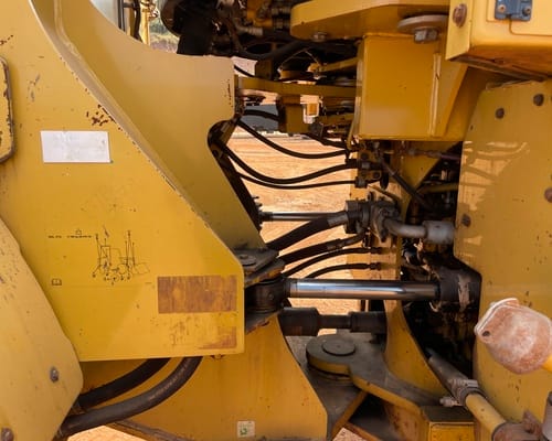 Pá carregadeira  Caterpillar  966L 18/18 - Imagem 10