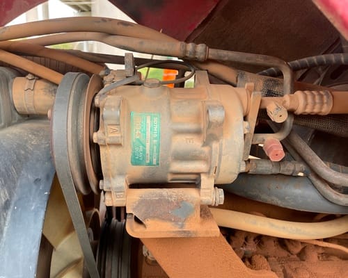 Trator Massey Ferguson MF 4297 14/14 - Imagem 8