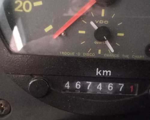 Caminhão Mercedes Benz MB1718 11/11 - Imagem 2