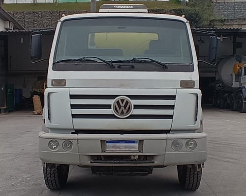 Caminhão Volkswagen VW 26260 10/10 - Imagem 5