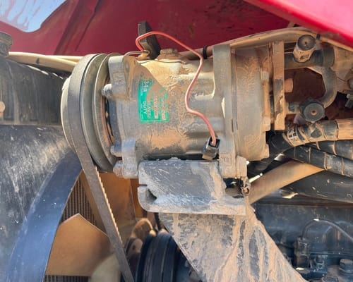 Trator Massey Ferguson MF 4297 13/13 - Imagem 13
