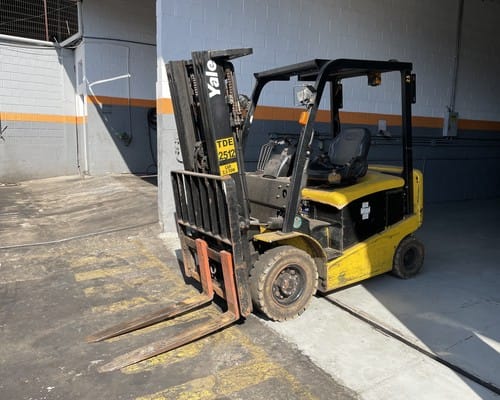 Empilhadeira Yale Empilhadeira 19/19 - Imagem 1