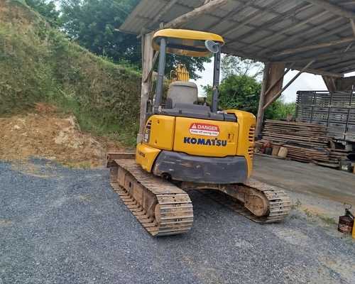 Mini Escavadeira Komatsu PC55 15/15 - Imagem 3