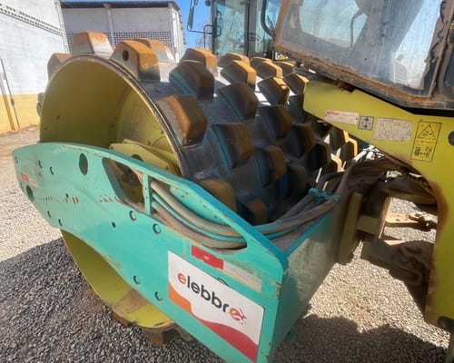 Rolo compactador Ammann ASC100 13/13 - Imagem 19