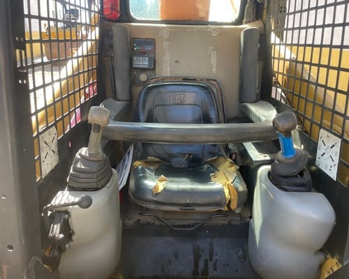 Mini Carregadeira Caterpillar Outros 11/11 - Imagem 5