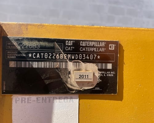 Mini Carregadeira Caterpillar Outros 11/11 - Imagem 8