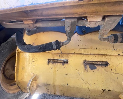 Mini Carregadeira Caterpillar Outros 11/11 - Imagem 9