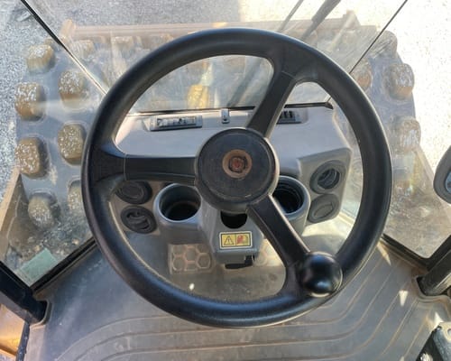 Rolo compactador Caterpillar CS54B 14/14 - Imagem 8