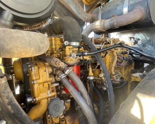 Rolo compactador Caterpillar CS54B 14/14 - Imagem 10
