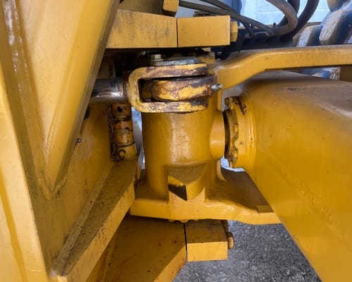 Rolo compactador Caterpillar CS54B 14/14 - Imagem 14