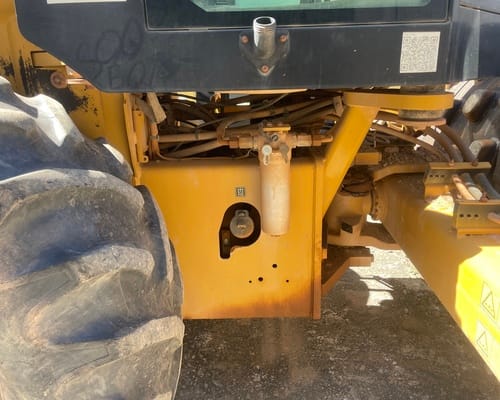 Rolo compactador Caterpillar CS54B 14/14 - Imagem 10