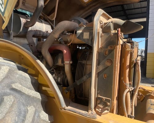 Rolo compactador Caterpillar CS54B 14/14 - Imagem 11
