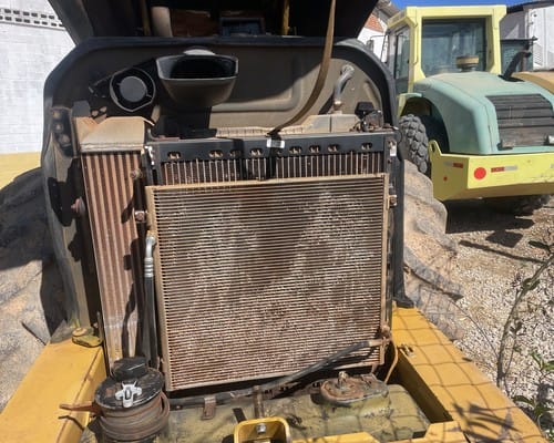 Rolo compactador Caterpillar CS54B 14/14 - Imagem 8