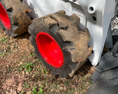 Mini Carregadeira Bobcat S570 20/20 - Imagem 20