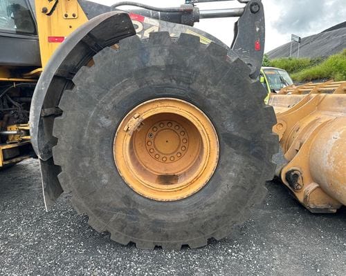 Pá carregadeira  John Deere 724K 17/17 - Imagem 13