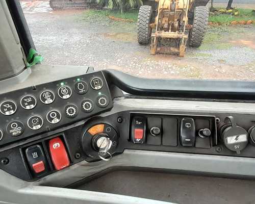 Pá carregadeira  Caterpillar 924K 18/18 - Imagem 12