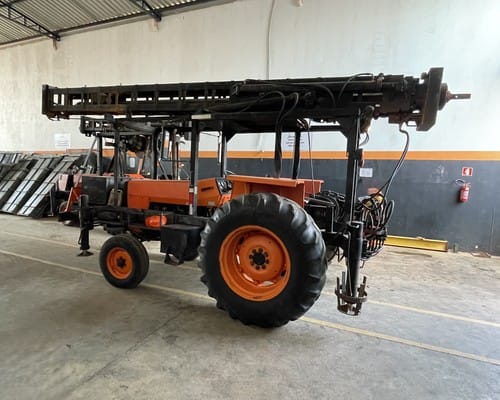 Trator Massey Ferguson 275 96/96 - Imagem 2