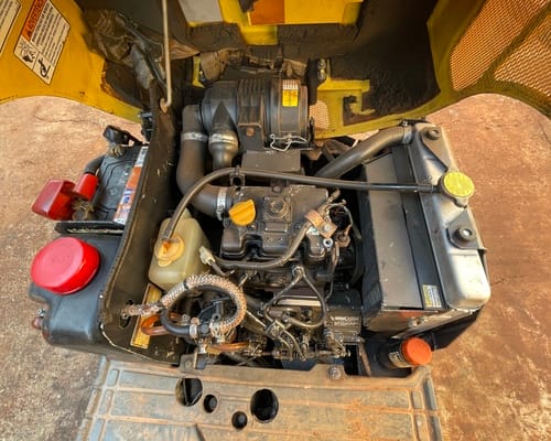 Mini Escavadeira Yanmar SV08 17/17 - Imagem 11