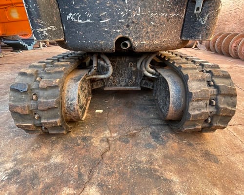 Mini Escavadeira Yanmar SV08 17/17 - Imagem 14