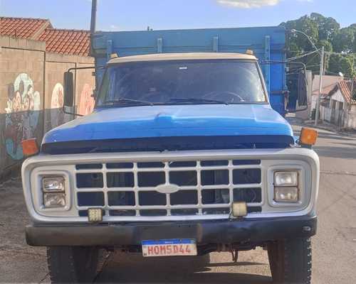 Caminhão Ford Caçamba F600 74/74 - Imagem 1