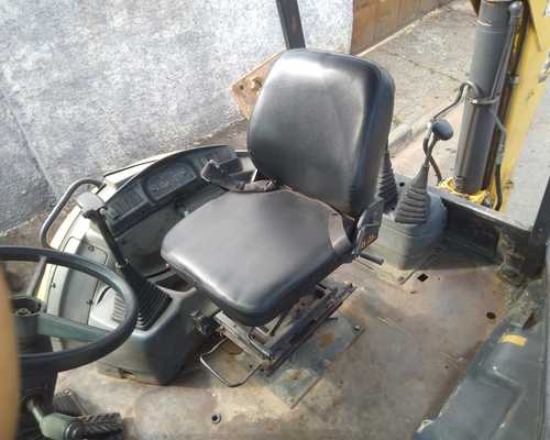 Retroescavadeira New Holland  LB90 07/07 - Imagem 15
