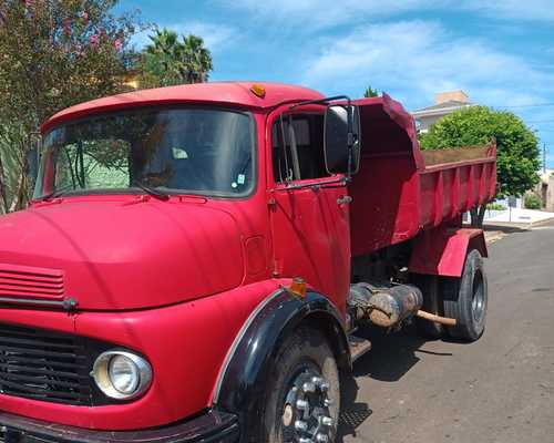 Caminhão Mercedes Benz Caçamba MB1113 70/70 - Imagem 1
