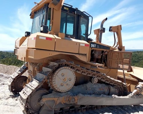 Trator de Esteiras Caterpillar D6T XL 13/13 - Imagem 4