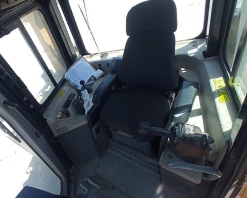 Trator de Esteiras Caterpillar D6T XL 13/13 - Imagem 8