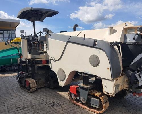 Fresadora de Asfalto Wirtgen W100F 07/07 - Imagem 3
