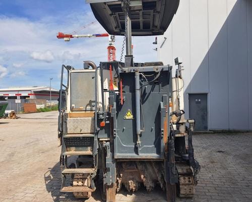 Fresadora de Asfalto Wirtgen W100F 07/07 - Imagem 10