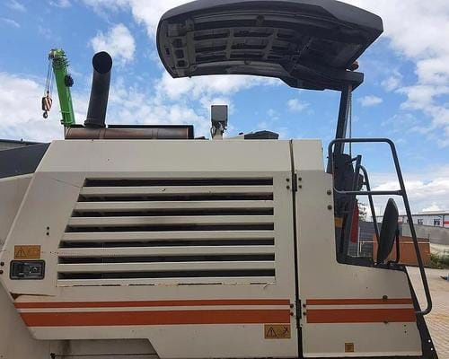 Fresadora de Asfalto Wirtgen W100F 11/11 - Imagem 10