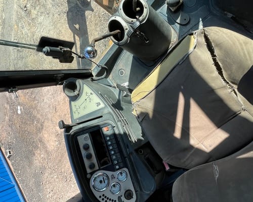 Retroescavadeira JCB 4 CX 10/10 - Imagem 8